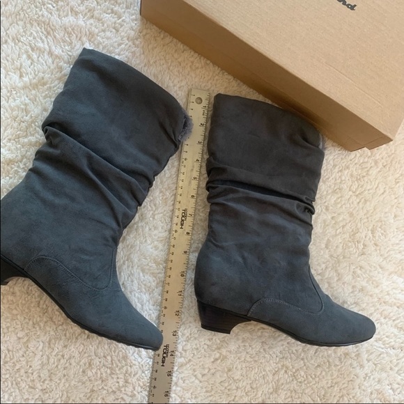 Kathy Vanzeeland booties - Picture 4 of 6